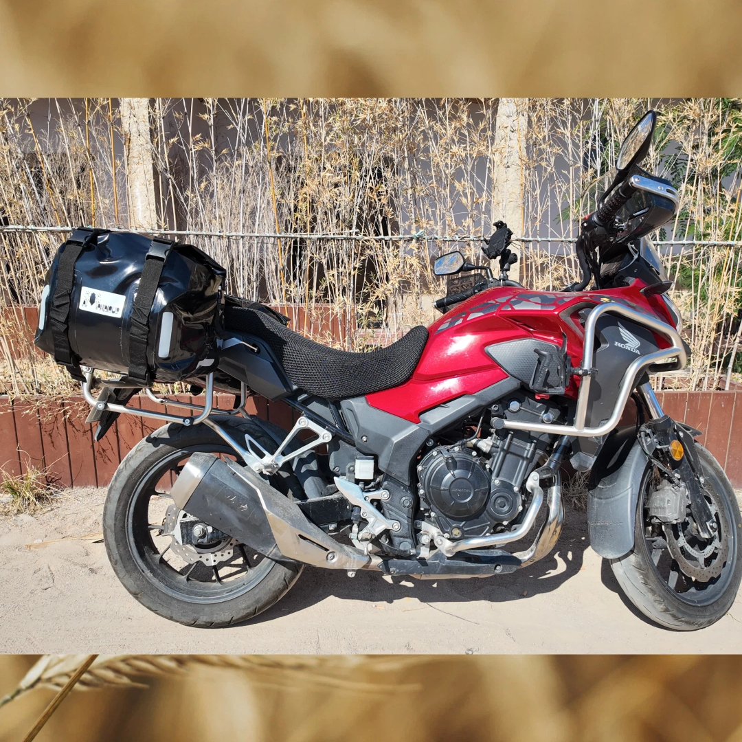 Custom Waterproof Glossy Finish Motorcycle Pannier