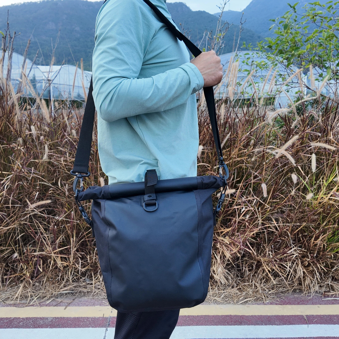 Professional WATERPROOF Bicycle Pannier detail 6