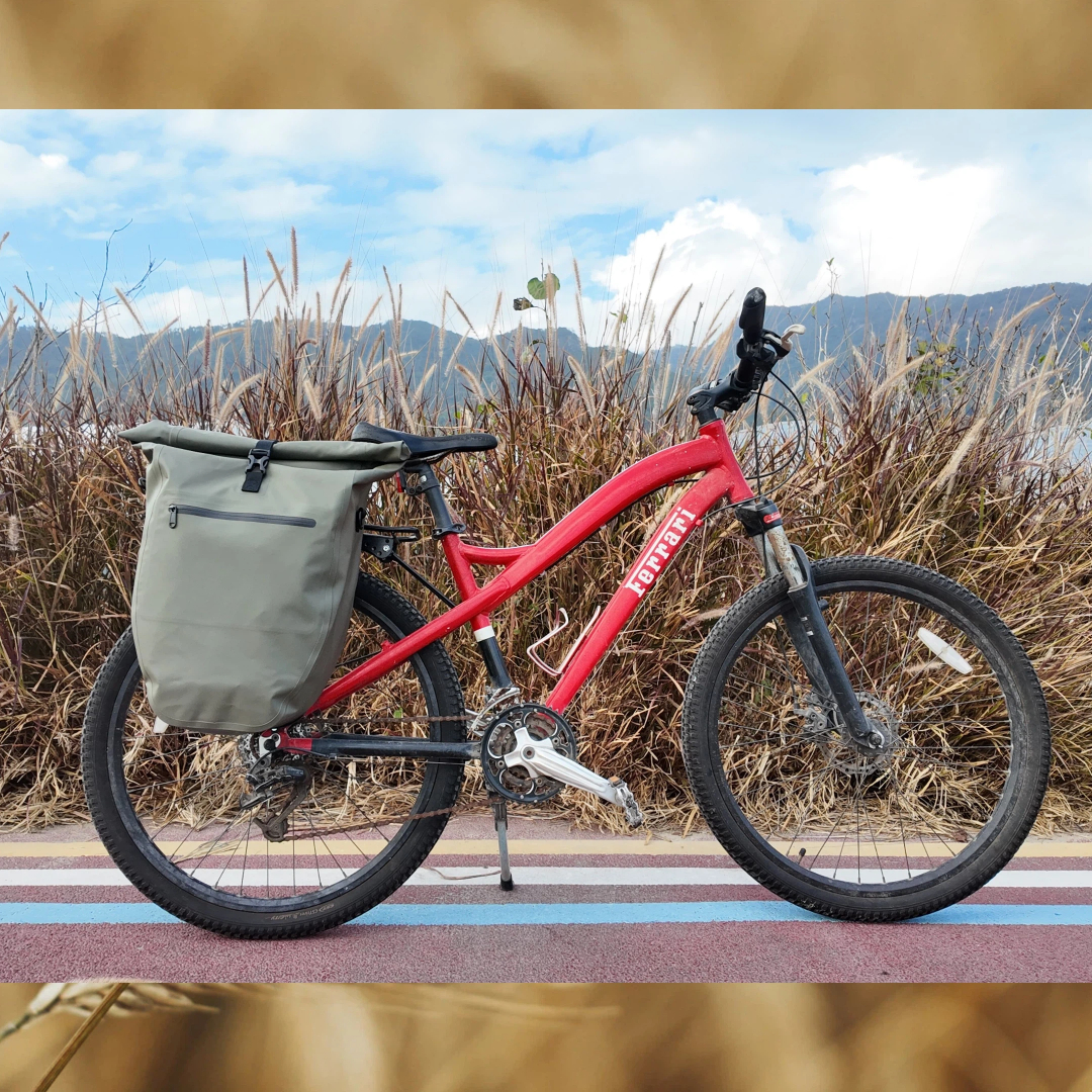 Ultimate Large Capacity Waterproof Bike Pannier DETAIL 3